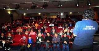 İzmir’de mahalle afet gönüllüleri eğitimleri başladı