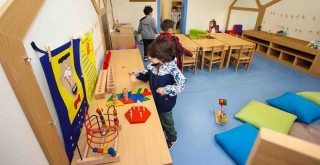 İzmir’in en büyük anaokulu eğitime başladı