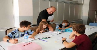 Vecdi Altay Çocuk Kulübü’nde yaz okulu başladı