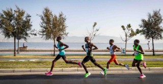 Maraton İzmir dünya şampiyonası gibi