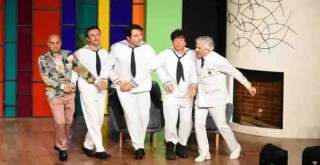 Süt Kardeşler 8 Ağustos'ta Bostanlı Suat Taşer Açıkhava Tiyatrosu'nda