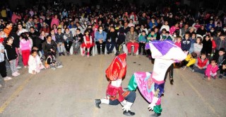 Balçovalı çocuklara Ramazan eğlencesi