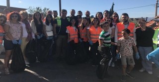 Çiçek gibi İzmir, tertemiz Karşıyaka