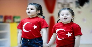 Bucalı minikler evde kaldı, harikalar yarattı