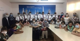 Karşıyaka Müftülüğü'nden Vatan ve Bayrak Sevgisi etkinliği