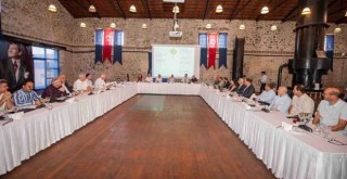 İzmir Büyükşehir'den finans semineri