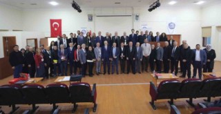 ROİSDER ''Yunanistan'da yaşamakta olan Türklerin sorunları sempozyumu'' düzenledi