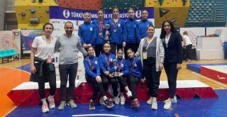 Bornovalı cimnastikçiler Türkiye Şampiyonu