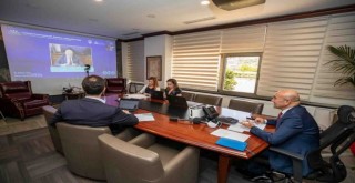 Dünyadan katılan tek belediye başkanı Tunç Soyer oldu