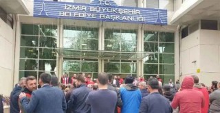 İZELMAN işçilerinden yarım gün iş bırakma kararı