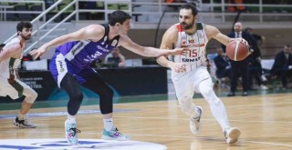 Bornova Belediyesi Karşıyaka sonunu getiremedi