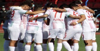 Karşıyaka, Ofspor'u konuk ediyor