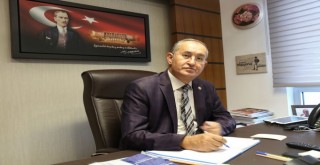 Sertel: Türk basınına ''Abdülhamit dönemi'' yaşatanlar yolun sonuna geldi