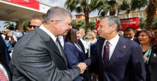 Kuşadası'ndaki Otizm Sempozyumu’nda İzmir’in projeleri örnek gösterildi