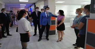 Genel Müdür Karşıyaka Nüfus Müdürlüğü'nü ziyaret etti