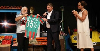 Başkan Tugay’dan Müjdat Gezen’e 60. yıl teşekkürü