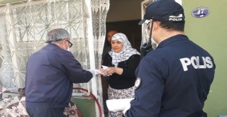 Karşıyaka’da Bin TL’lik yardımlar dağıtılıyor