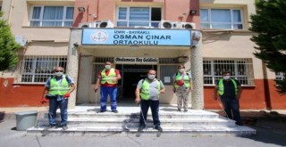 Bayraklı'da okullar sınav öncesi dezenfekte edildi