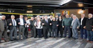 Aday adaylarından İduğ'a büyük destek