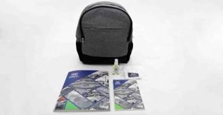 Gaziemirli öğrencilere çanta desteği