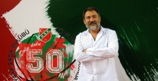 Büyükkarcı: Taraftarın gurur duyacağı bir takım olacak