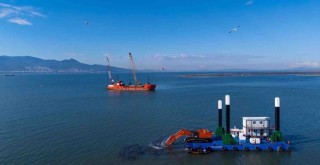 Körfez’den 1 milyon ton çamur çıkarıldı