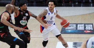 Pınar Karşıyaka ilk raundu farklı kaybetti