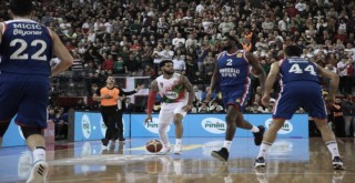 Pınar Karşıyaka uzatmada son saniyede kaybetti