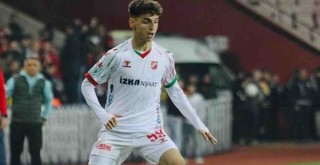 Kaf Kaf'ta Adem Yeşilyurt korkuttu