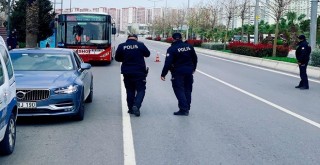 Karşıyaka'da hafta sonu denetlemelere devam edildi