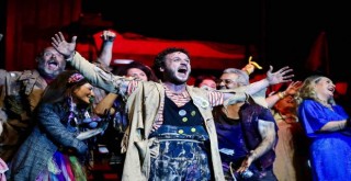 ''5 Dakikada Ünlü'' Aliağa’da göz doldurdu