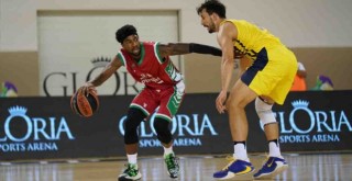 Pınar Karşıyaka, Fenerbahçe'yi yendi