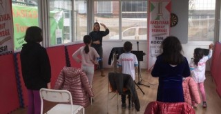 Karşıyaka Çocuk Korosu'ndan çağrı: Sizleri de bekliyoruz...