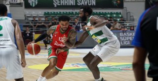 Pınar Karşıyaka Bursa'dan galibiyetle döndü