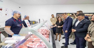 İZMAR'ın 11. mağazası Aliağa'da açıldı