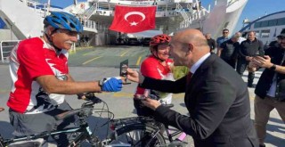 350 bininci bisikletli yolcuya sürpriz