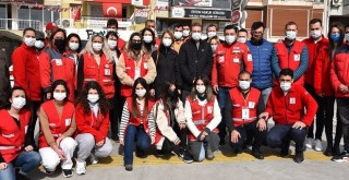 Kaymakam Çalışır'dan Kızılay Karşıyaka ekibine teşekkür