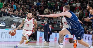 Karşıyaka, Anadolu Efes karşısında sonunu getiremedi