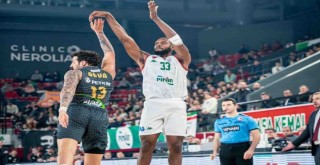 Pınar Karşıyaka, Anadolu Efes'i ağırlıyor