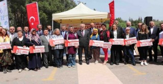 Yerli ve Milli 1 milyon 300 bin fide ile 300 kilogram tohum dağıtıldı