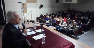 Karşıyaka Müftülüğü'nden ''Kadına yönelik şiddet inancımızla bağdaşmaz'' konulu konferans