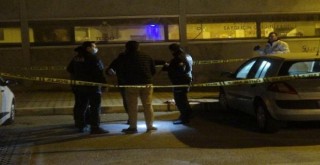 Karşıyaka'da kanlı alacak verecek kavgası...