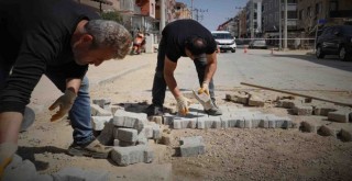 Ödemiş’te kilit parke taş mesaisi 2022’de de devam etti