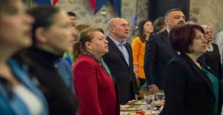 Aslanoğlu ve Soyer kadın meclis üyeleriyle buluştu