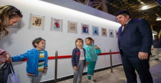 Maskın kalbinde Atatürk sergisi