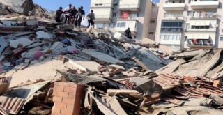 İzmir'de korkunç deprem