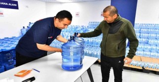 İzmirli 40 liraya sağlıklı damacana suya ulaşıyor