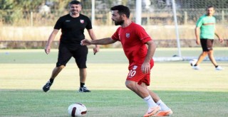 Karşıyaka, Bornova 1877'yi yendi