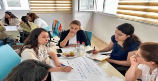 İzmir Büyükşehir’den ''Eşitlik Birimleri Çalıştayı''