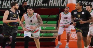 Pınar Karşıyaka, Petkimspor'a yenildi